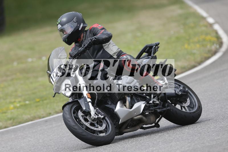 /25 17.07.2026  Cornu Master School ADR/gruen-vert/100